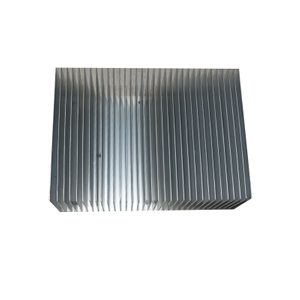 Kundenspezifische Extrusion von Kühlkörperprofilen aus Aluminium 
